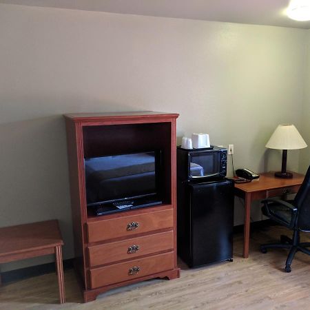 America'S Best Value Inn & Suites Галъп Екстериор снимка