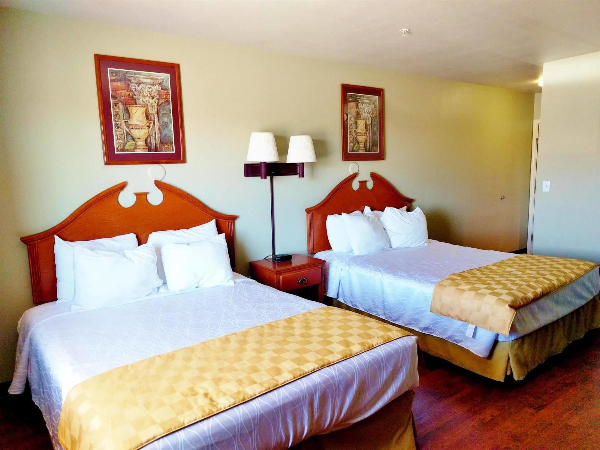 America'S Best Value Inn & Suites Галъп Екстериор снимка