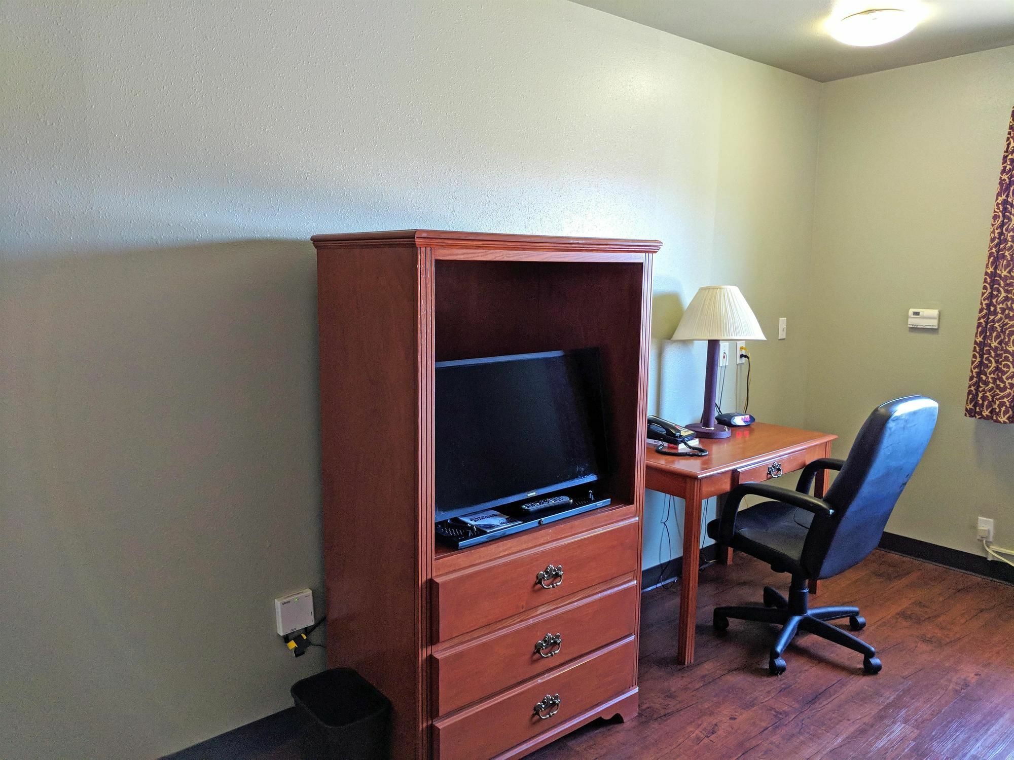 America'S Best Value Inn & Suites Галъп Екстериор снимка